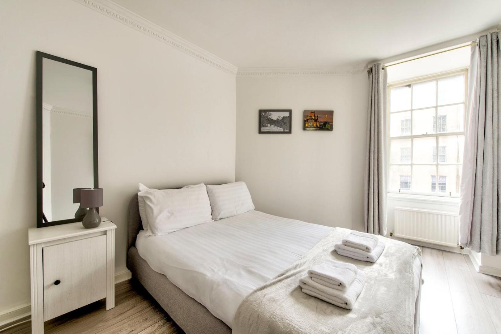 エディンバラGuestready - Bright & Airy 1Br Flat In Centerアパートメント エクステリア 写真