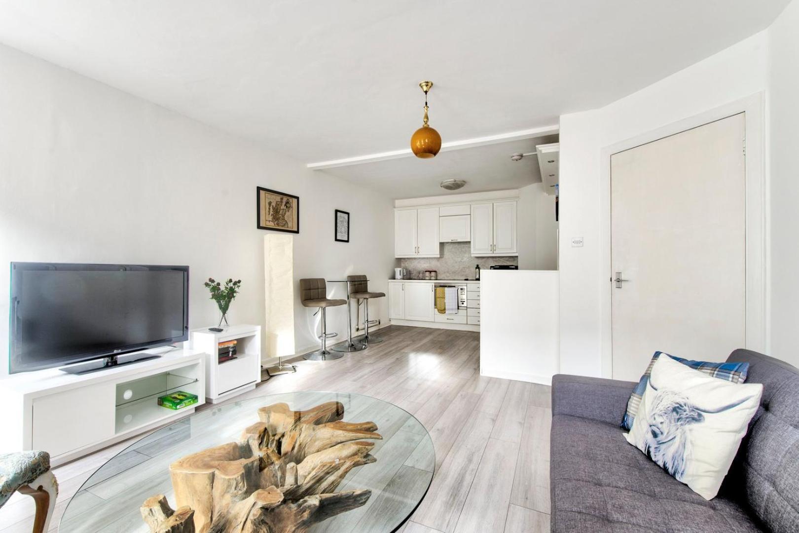 エディンバラGuestready - Bright & Airy 1Br Flat In Centerアパートメント エクステリア 写真