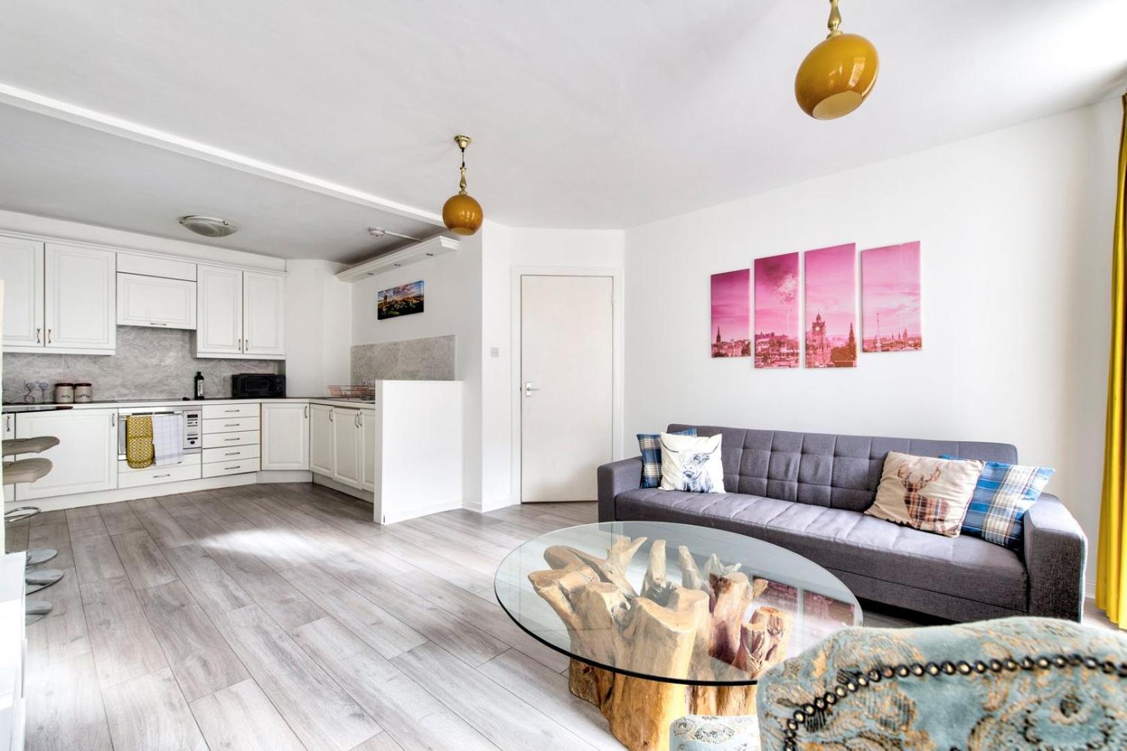 エディンバラGuestready - Bright & Airy 1Br Flat In Centerアパートメント エクステリア 写真